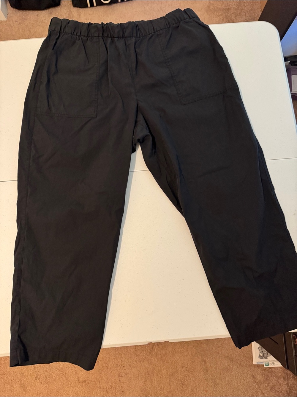 GAP Women's Straight-Leg Black Elastic-Waist Pants